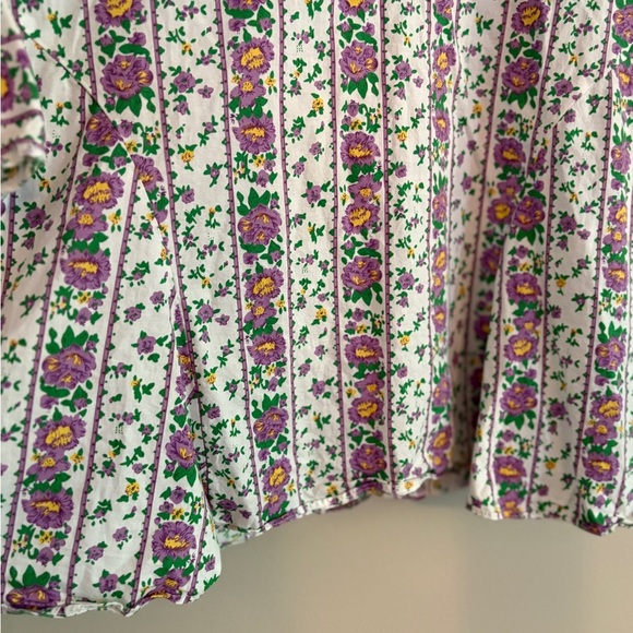 Hyacinth House floral peplum top size can - Picture 5 of 6